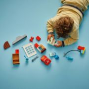 Obrázek McQueen a návštěva v garáži doktora Hudsona