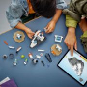 Obrázek Vesmírná loď a objev asteroidu