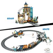 Obrázek Nákladní auto s laboratoří pro průzkumníky Arktidy