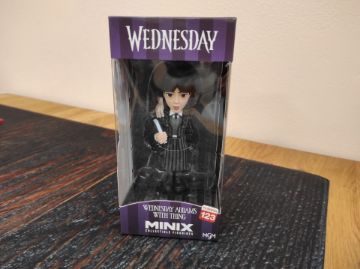 MINIX TV: Wednesday - Wednesday w/ Thing - Poškozený obal