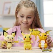 Obrázek MEGA CONSTRUX POSTAV A VYSTAV SI PIKACHU A JEHO VÝVOJOVÉ TRIO