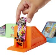 Obrázek Hot Wheels skates skates fingerboard skatepark herní set asst 