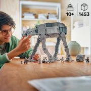 Obrázek AT-AT™ s a INT-4 z Imperiálního zůstatku